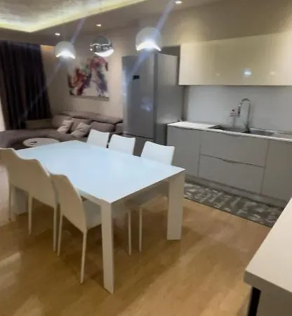 Eri Apartman
