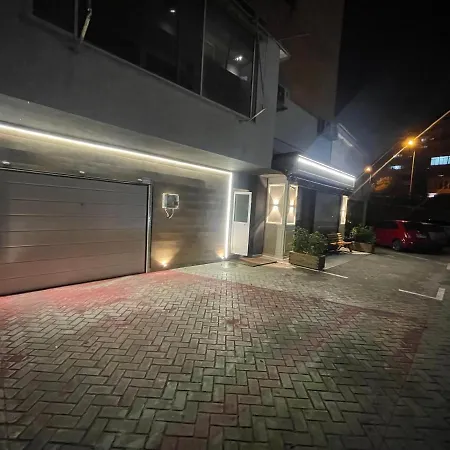 Apartman Eri