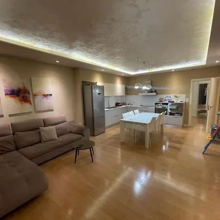 Eri Apartman Tirana